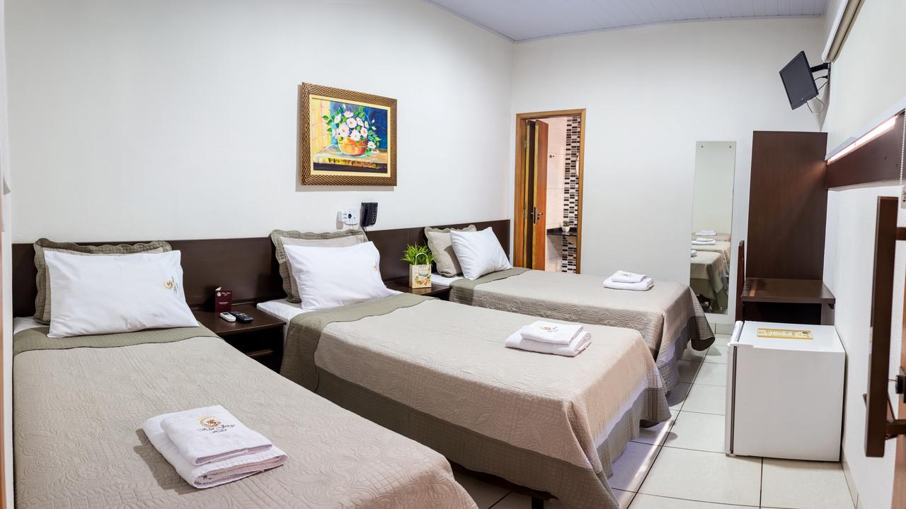 Sao Jorge Hotel São Joaquim da Barra Esterno foto